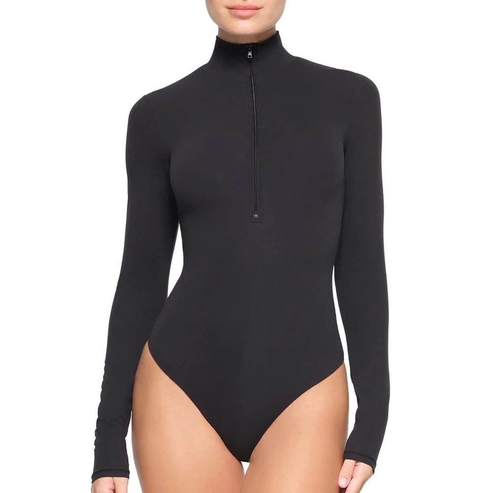 Skims fits everybody zip up bodysuit